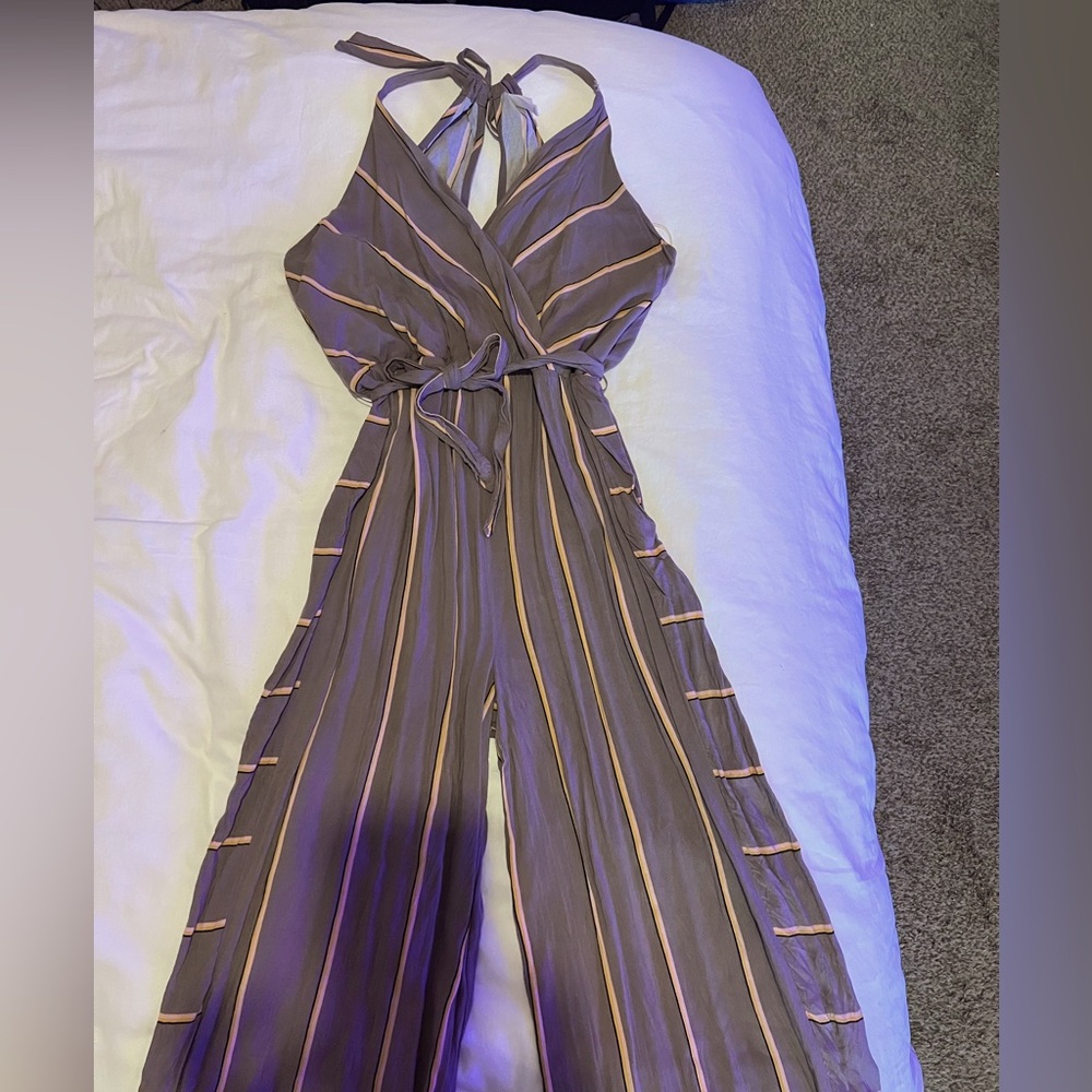 Sleeveless Gray Romper with Black and Gold Stripes